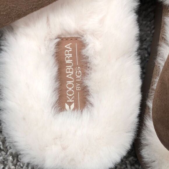 Koolaburra UGG Fuzz’d Out Sandal Women’s Size 9 - Picture 6 of 9